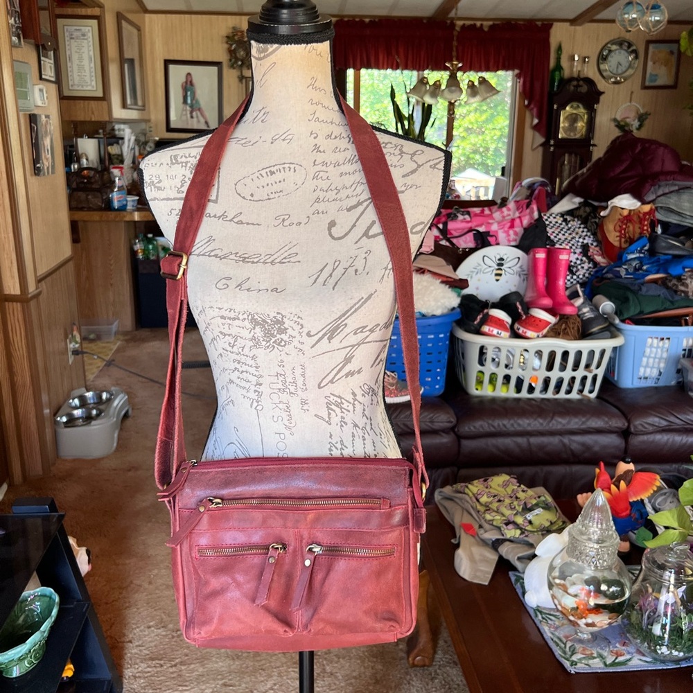 100% cow hide leather Great American leather works red crossbody handbag.